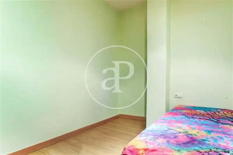 Schlafzimmer von Wohnung zum Verkauf in Valencia mit Klimaanlage, Heizung und Terrasse