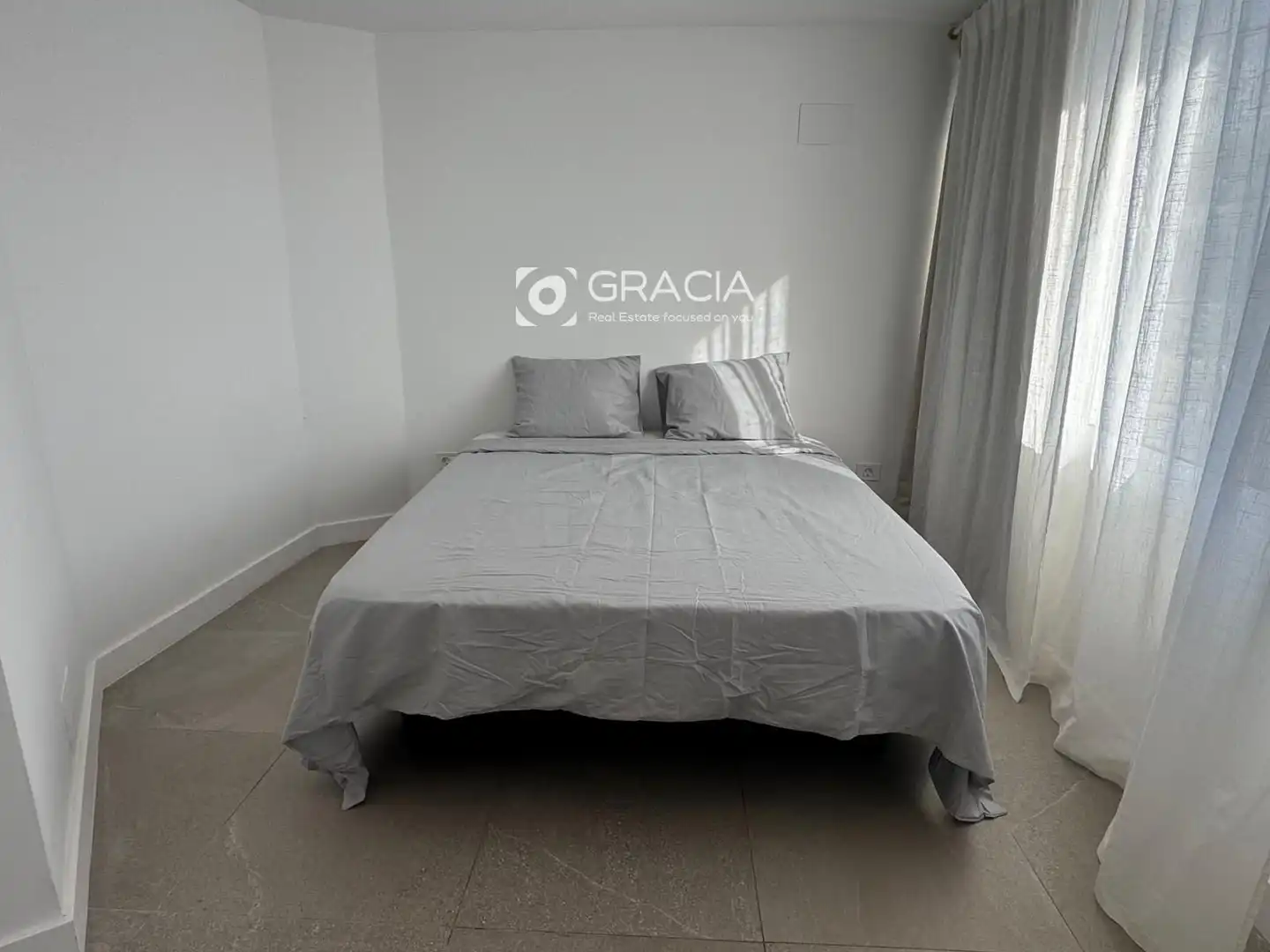 Dormitori de Casa adosada en venda en Adeje amb Jardí privat, Terrassa i Traster