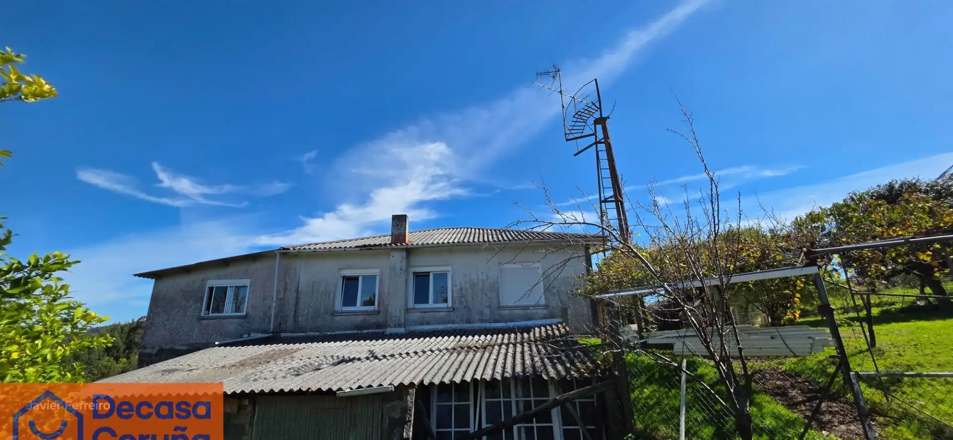 Exterior view of Houses for sale in Coirós  with Private garden, Storage room and Balcony