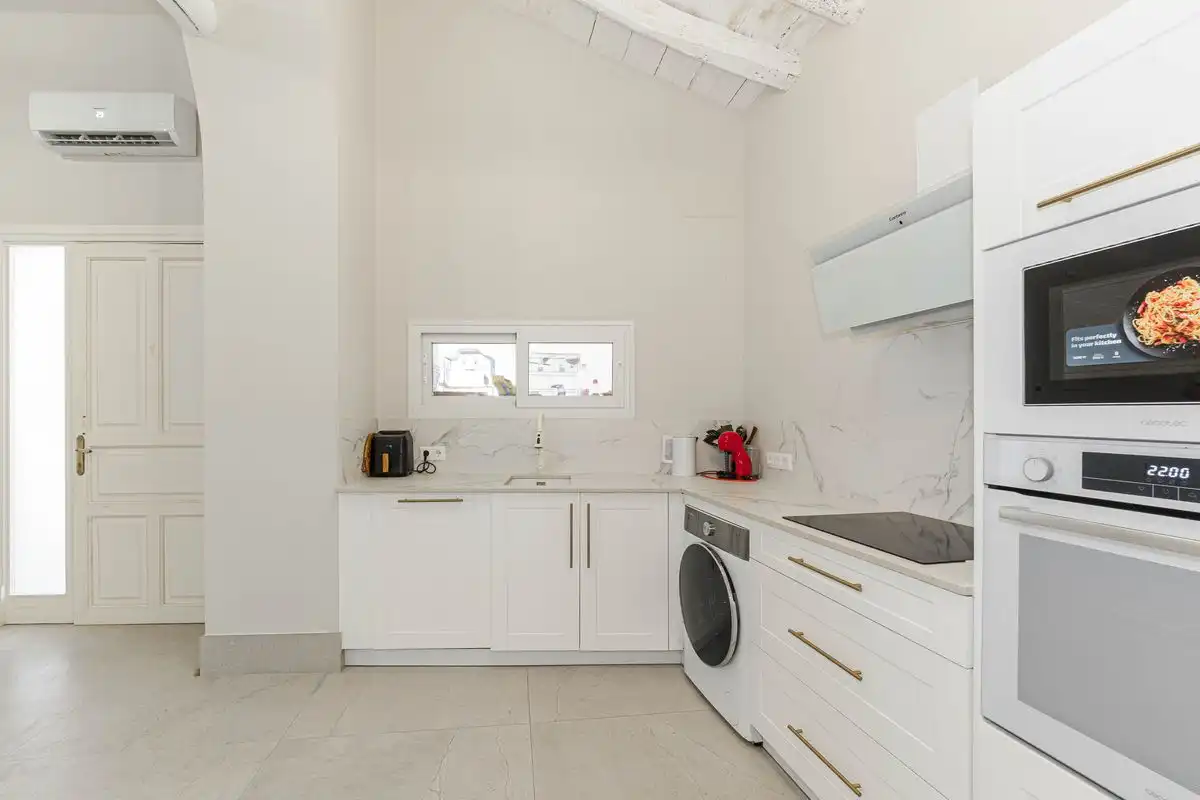Kitchen of Flat for sale in Utrera  with Heating, Terrace and Furnished