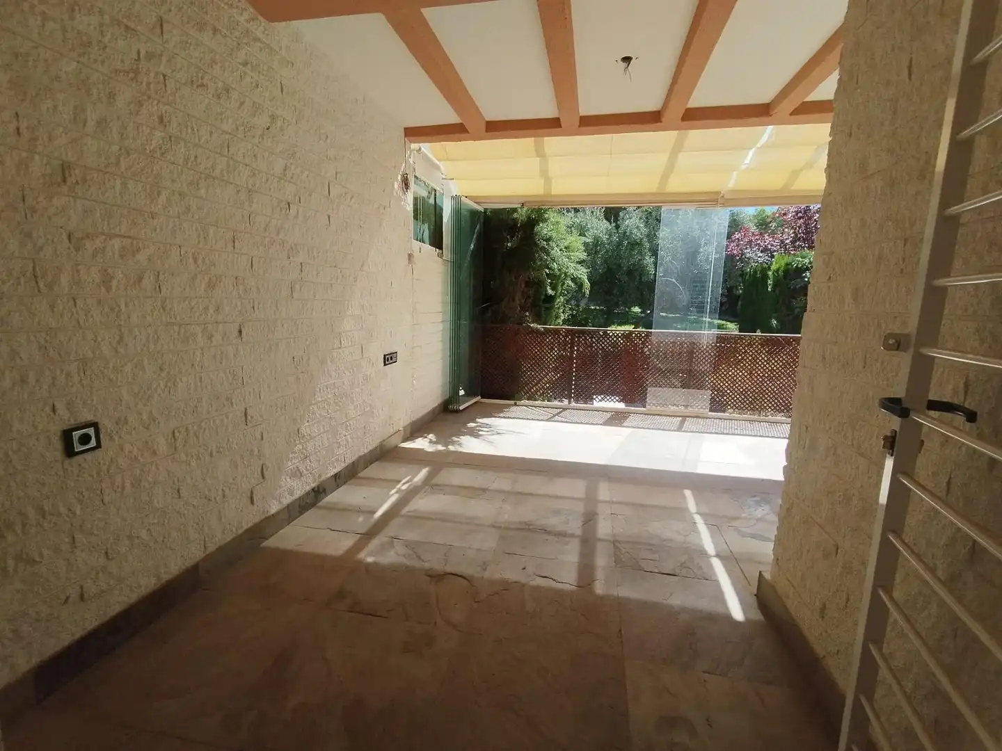Maison mitoyenne avec terrasse à vendre à CIES 12, imagen 10