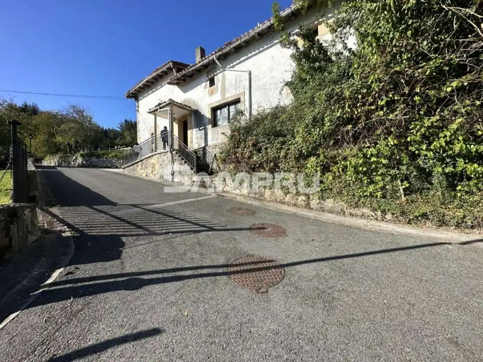Exterior view of Country homes for sale in Aramaio