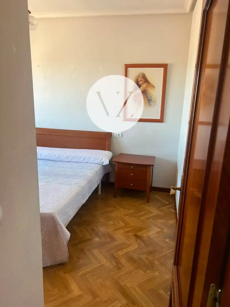Dormitori de Pis en venda en Salamanca amb Calefacció, Moblat i Forn