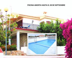 Piscina de Apartament de lloguer en Peñíscola / Peníscola amb Terrassa