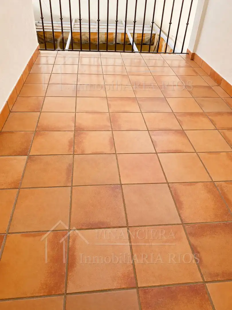 Vista exterior de Casa o xalet en venda en Alcalá de Guadaira amb Aire condicionat i Terrassa