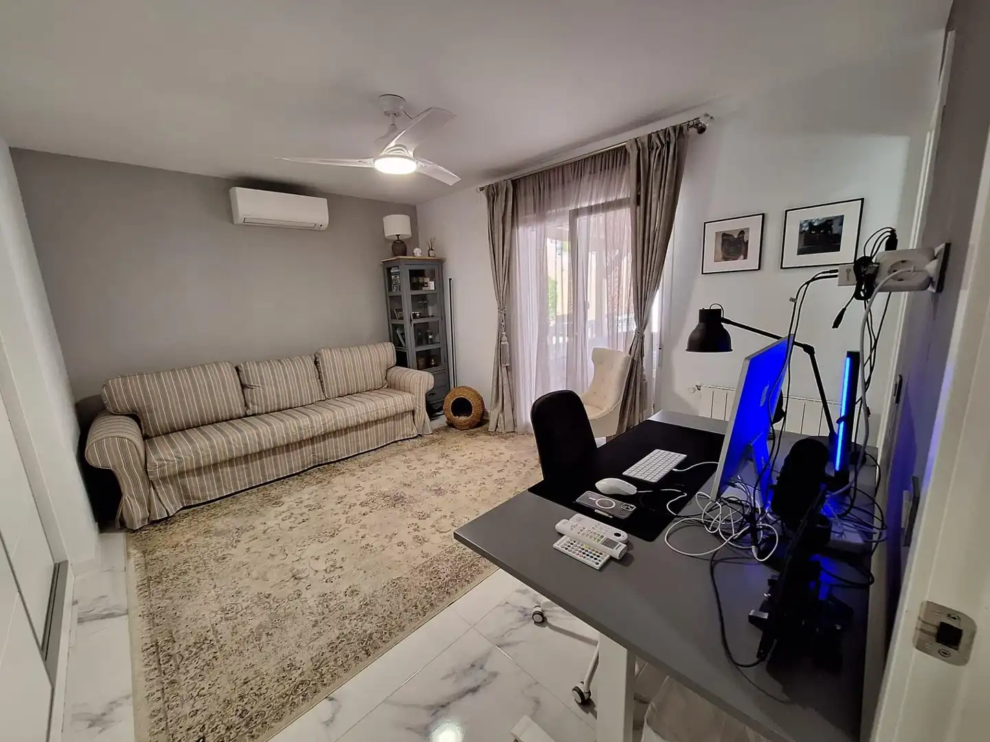 Sala de estar de Casa o chalet en venta en Pilar de la Horadada con Piscina