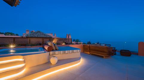 Foto 2 de Àtic en venda a Los Monteros, Málaga