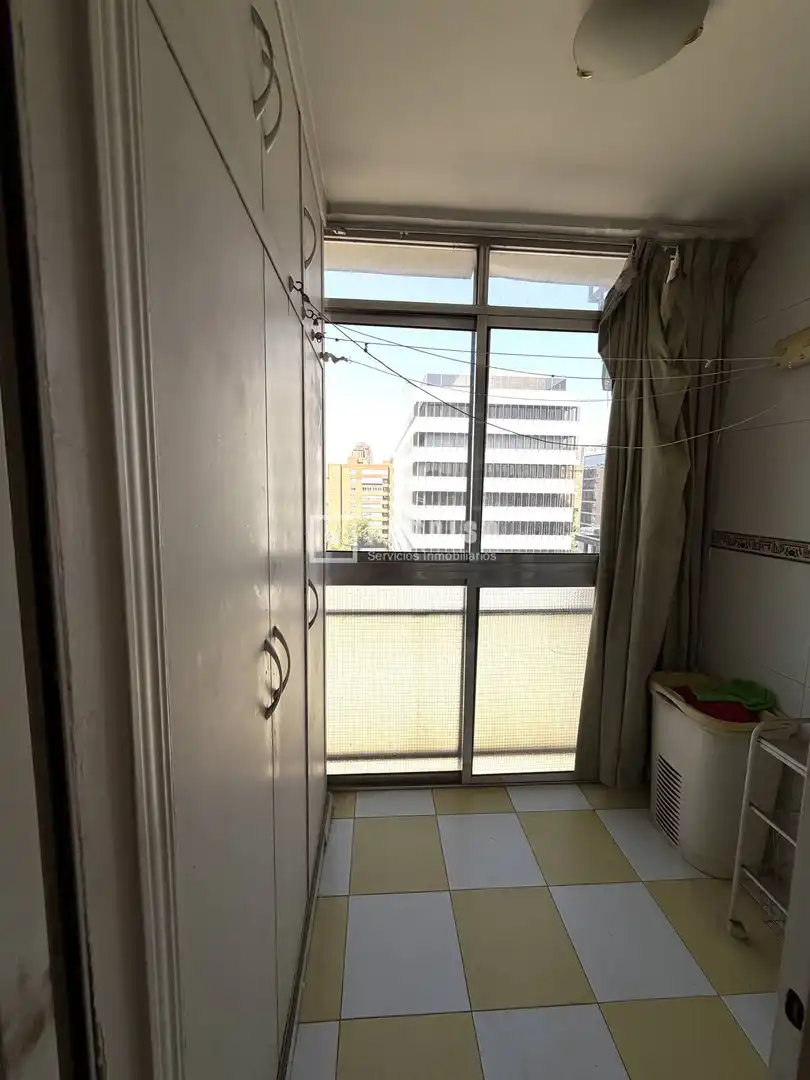 Habitación de Piso en venta en Retiro