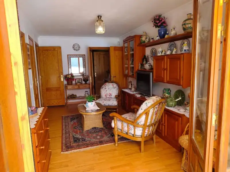 Living room of Houses for sale in Miraflores de la Sierra  with Air Conditioner, Heating and Terrace