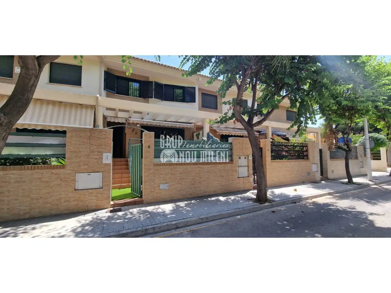 Außenansicht von Einfamilien-Reihenhaus zur Miete in Picanya, Valencia