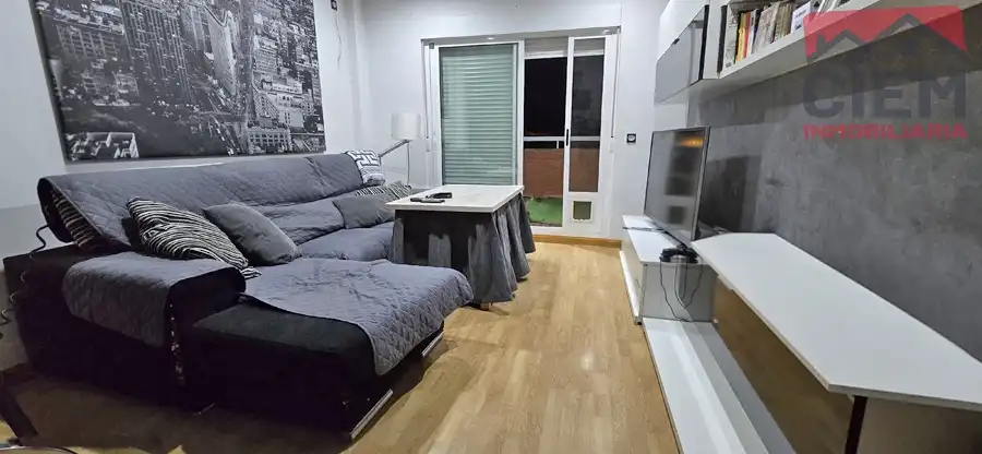 Sala de estar de Ático en venta en Miajadas con Aire acondicionado, Calefacción y Terraza