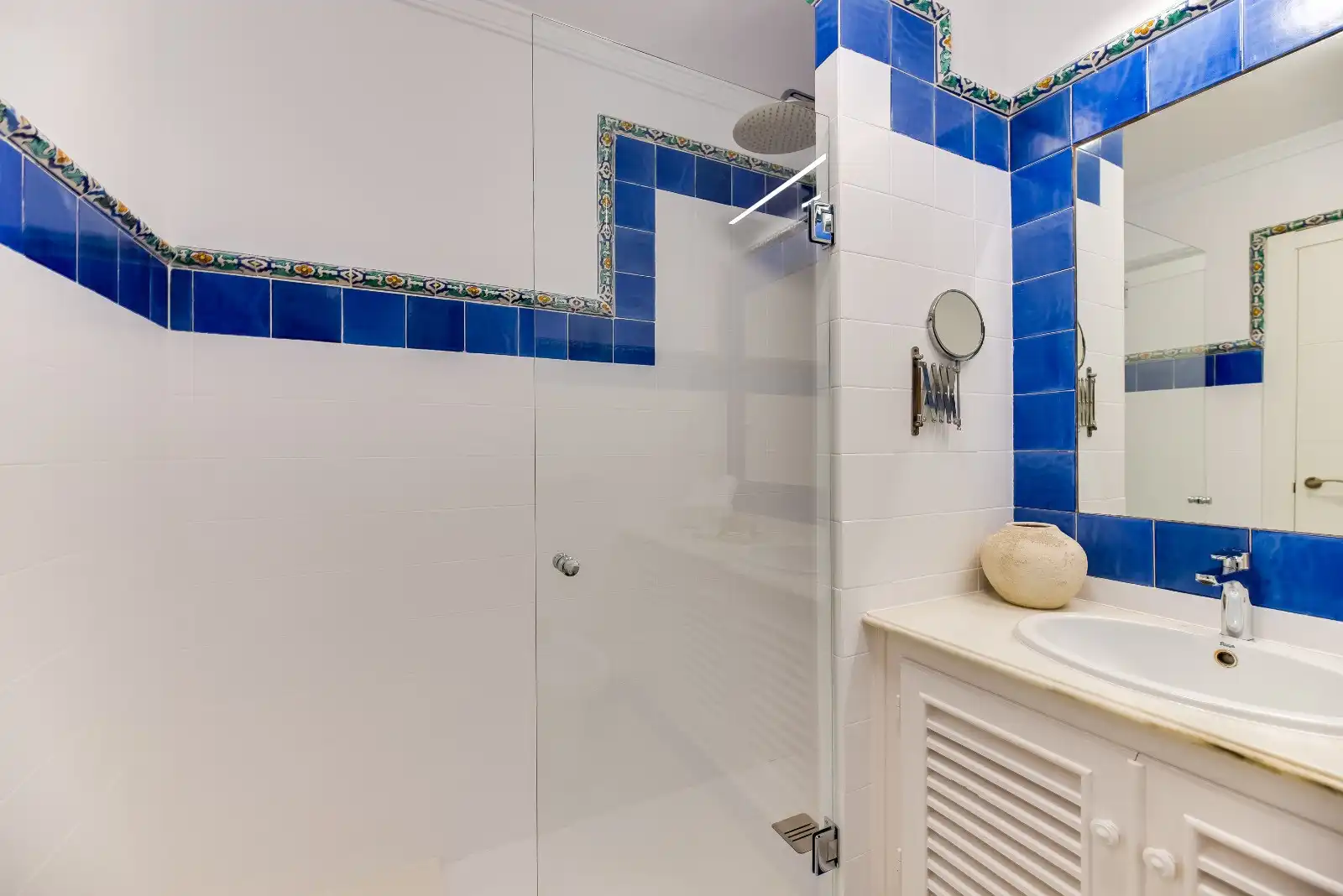 Baño de Casa o chalet en venta en Marbella con Aire acondicionado, Calefacción y Jardín privado