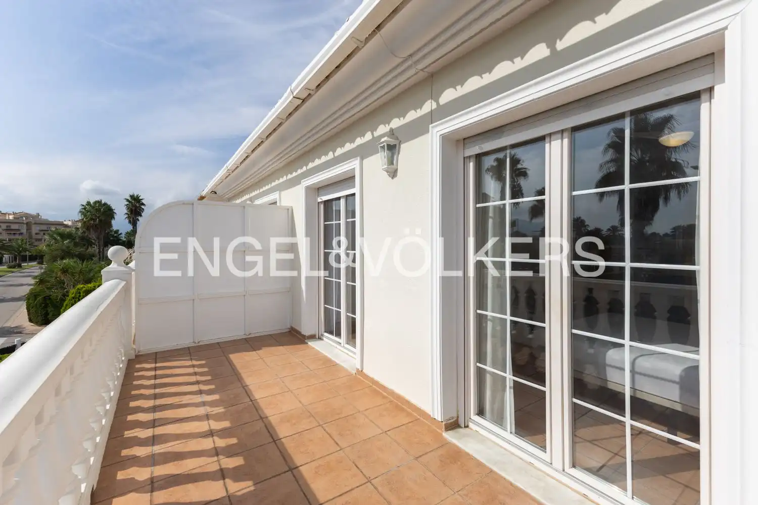 Maison mitoyenne avec terrasse à louer à Avinguda Oliva Nova I, imagen 18