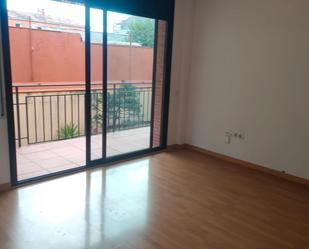 Bedroom of Flat to rent in Terrassa  with Air Conditioner, Heating and Parquet flooring