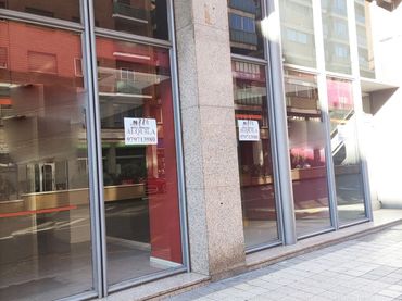 Business premises to rent in MODESTO LAFUENTE 12
