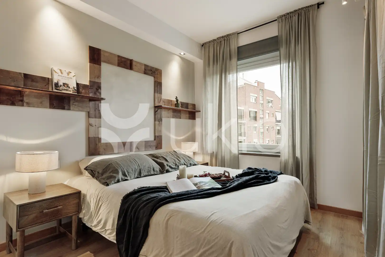 Apartamento con terraza en alquiler en Carrer de Balmes, imagen 4
