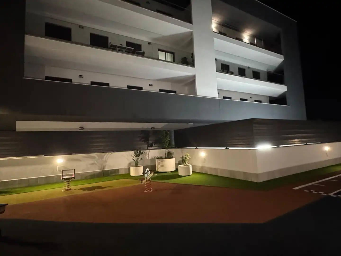 Terrasse von Wohnung zur Miete in La Rinconada mit Klimaanlage, Heizung und Terrasse