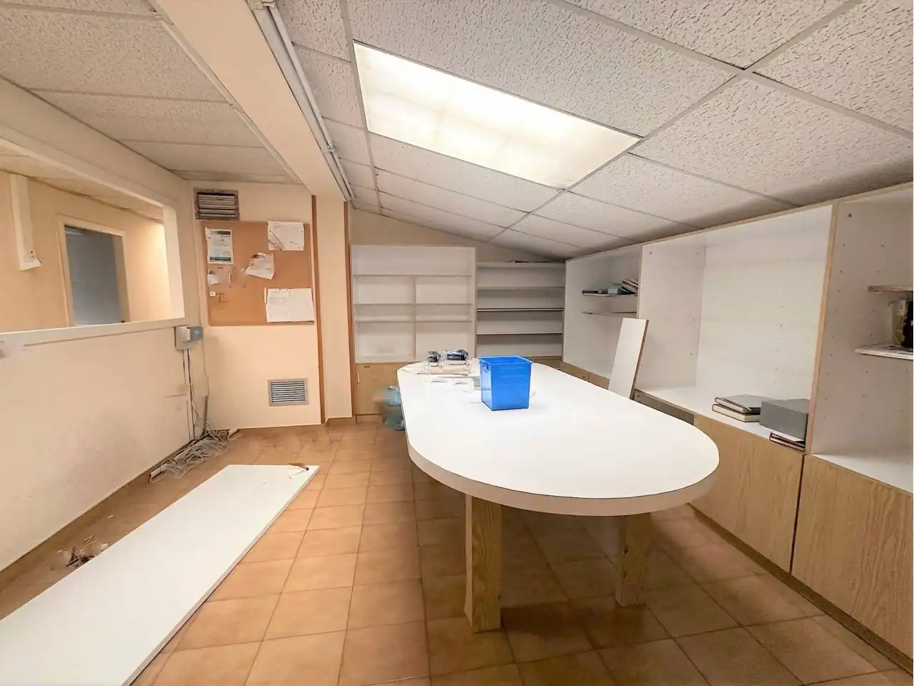 Local en venta en Girona con Aire acondicionado
