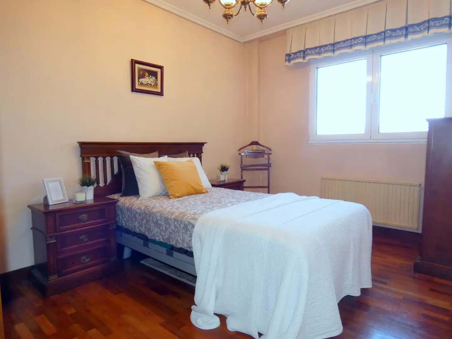Flat for sale in Karmelo Kalea, Santutxu - Basarrate