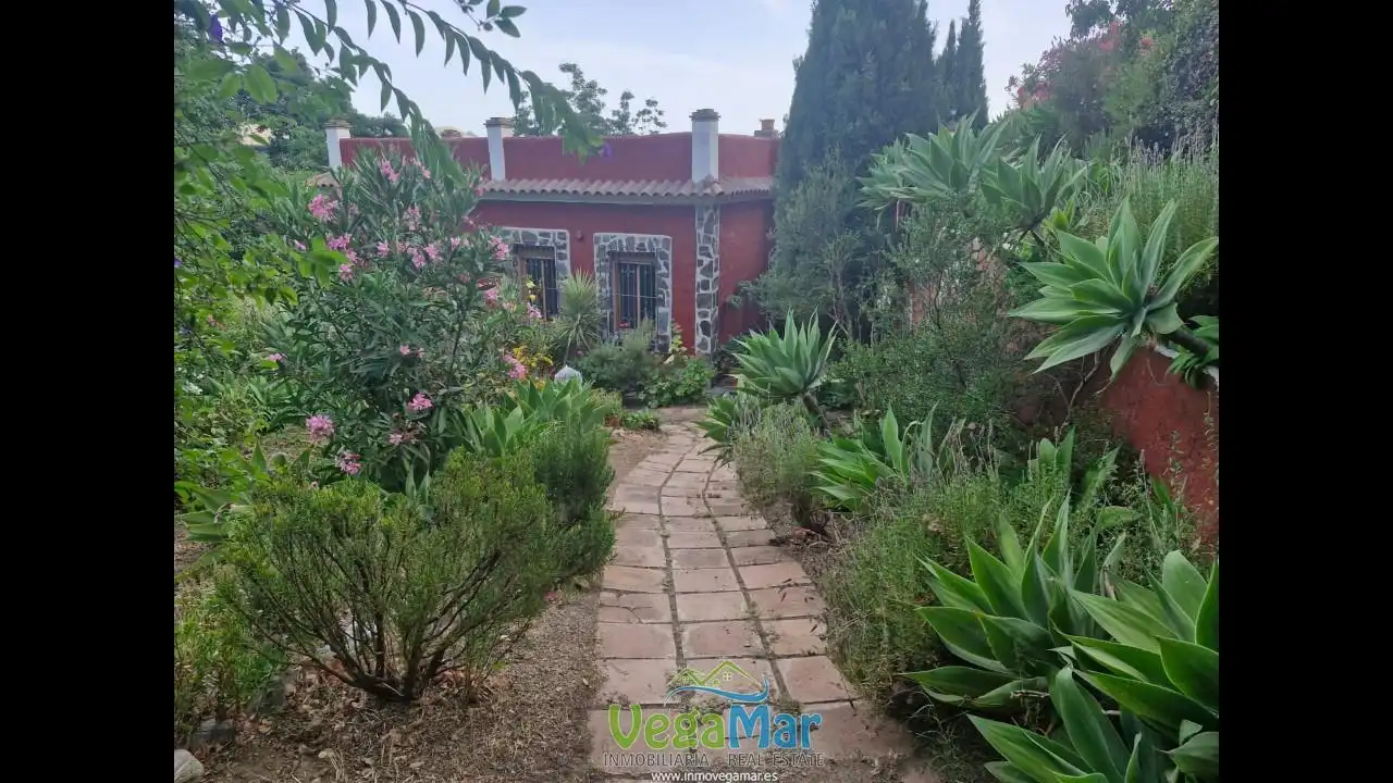 Jardí de Finca rústica en venda en Jete amb Jardí privat, Terrassa i Piscina