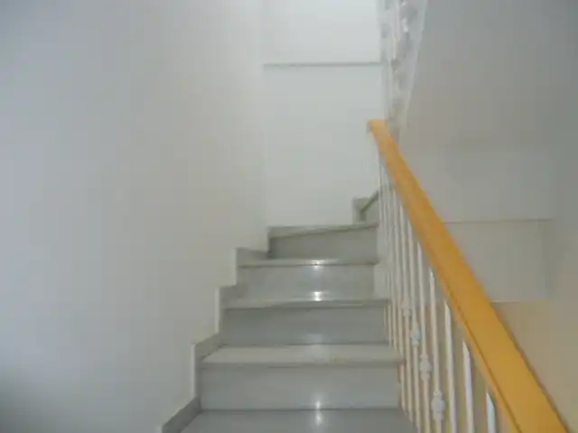 Dúplex de alquiler en Granada con Calefacción, Terraza y Amueblado