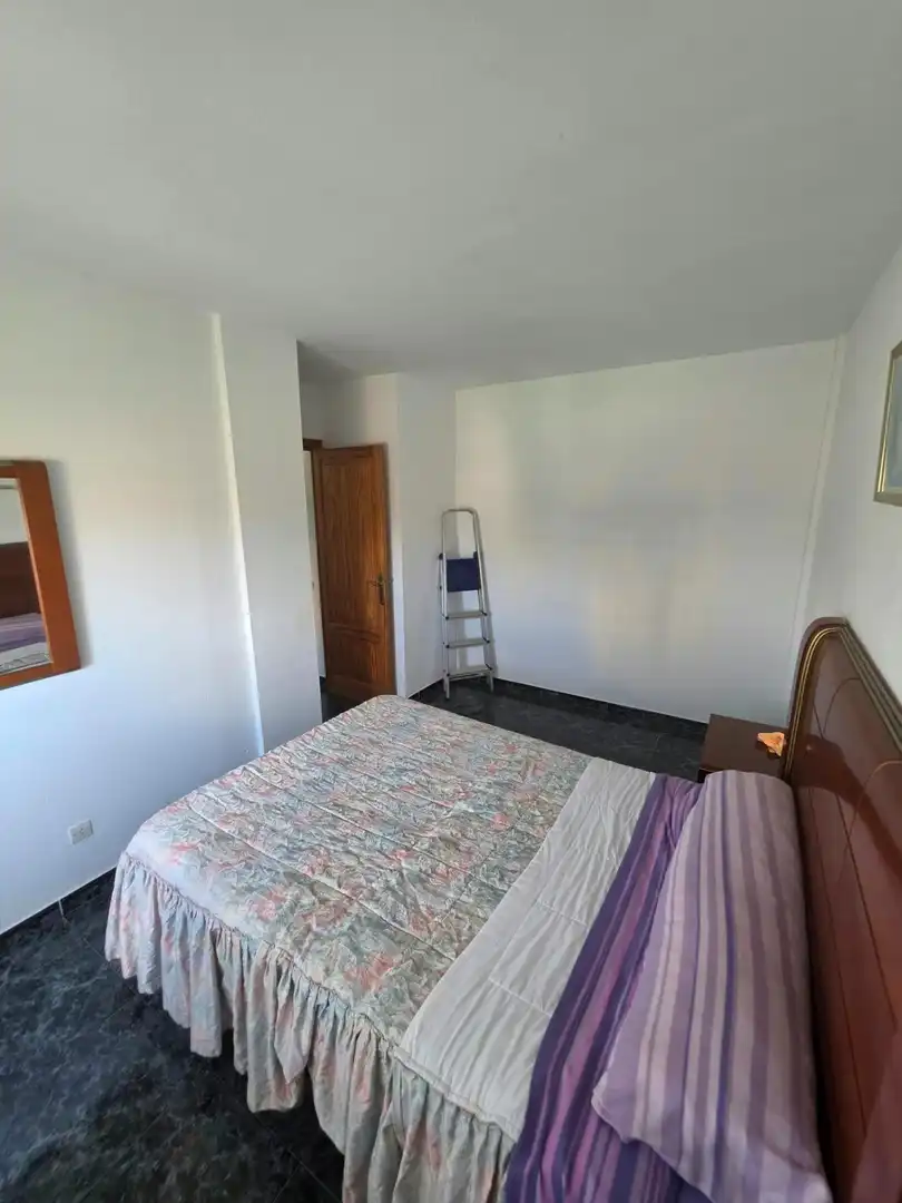 Bedroom of Flat for sale in Llevant