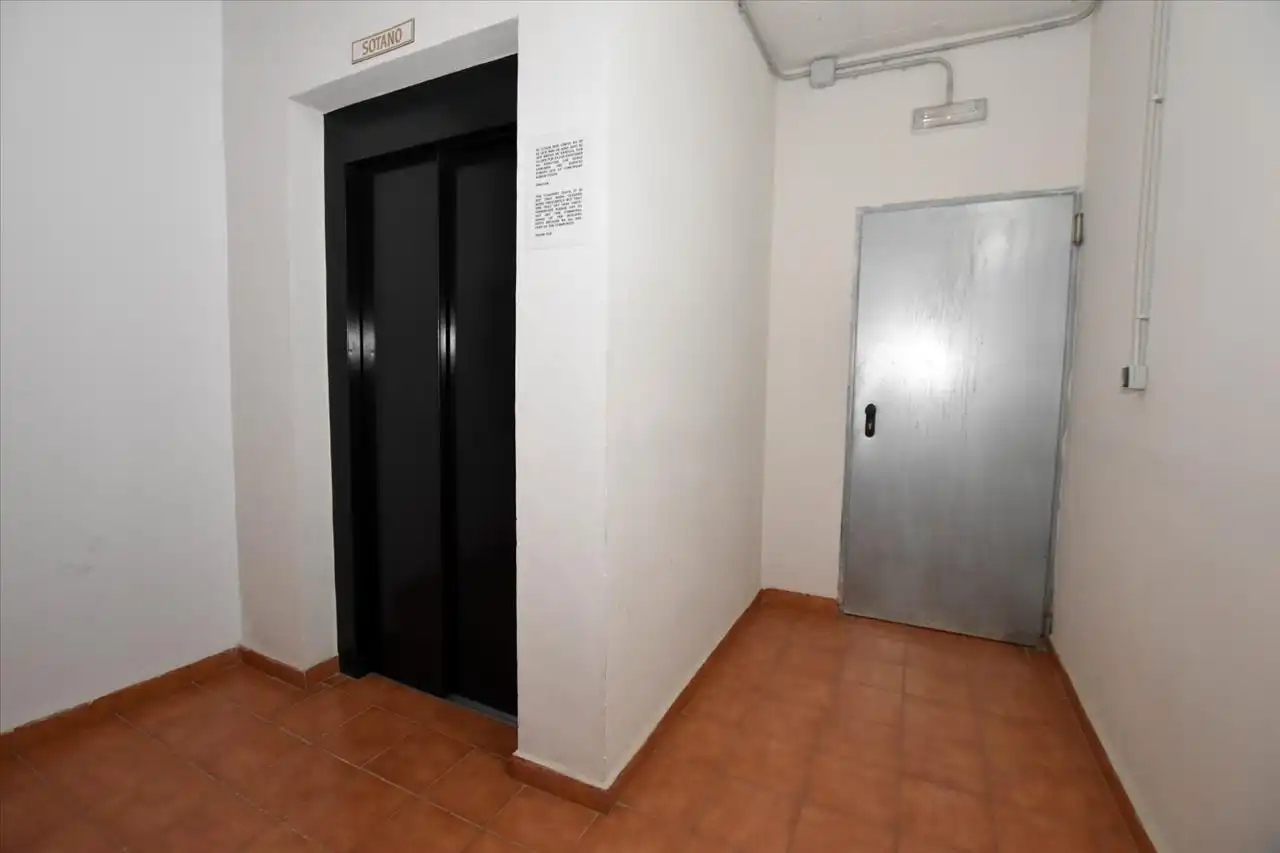 Individual en venda a Avenida Almería, imagen 6
