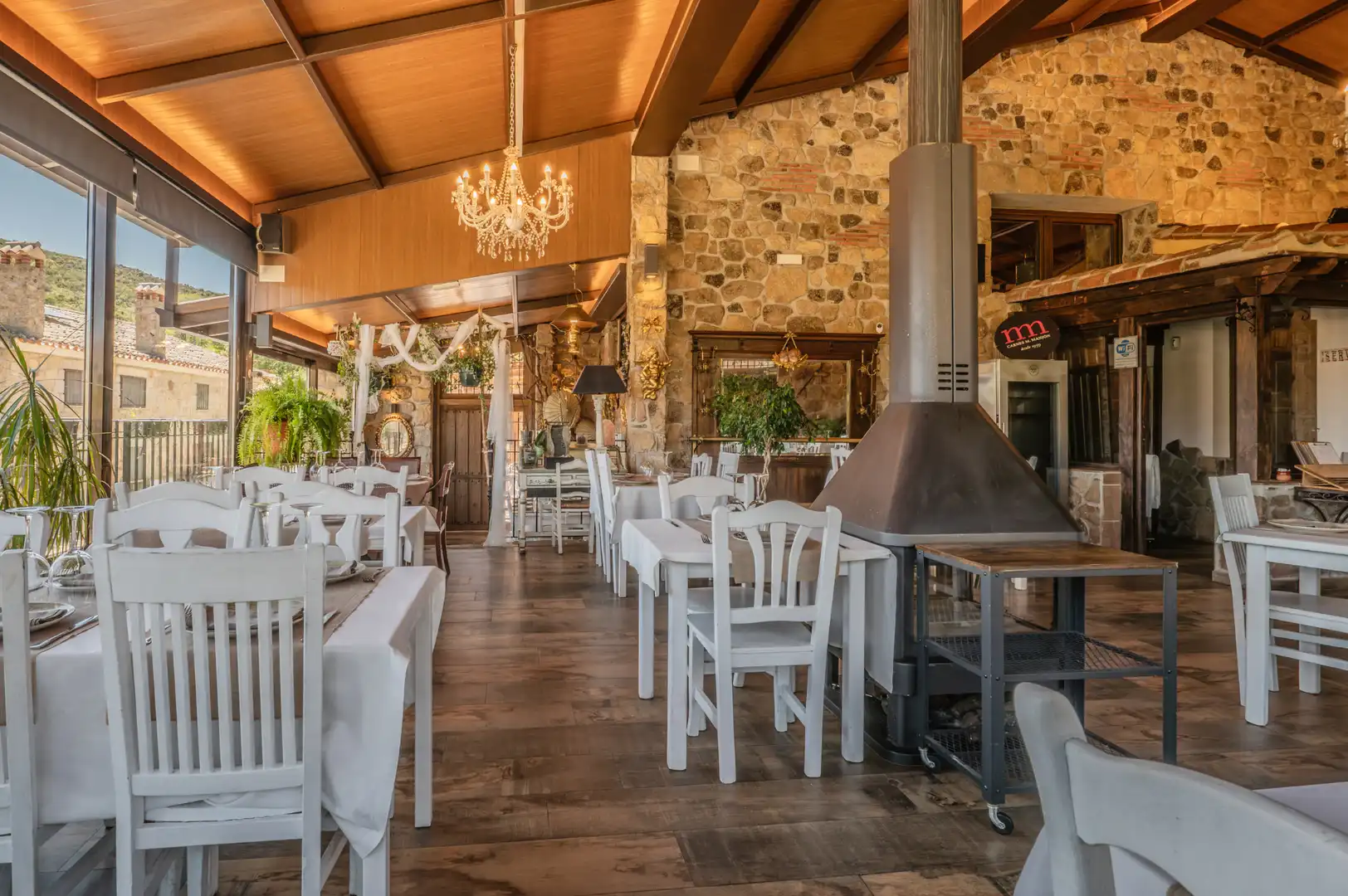 Local en venta en Santa María de la Alameda con Calefacción, Amueblado y Alarma