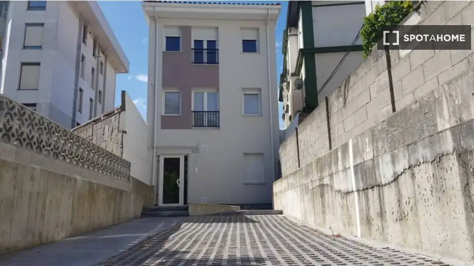 Exterior view of Apartments for share in Santander  with Air Conditioner, Heating and Terrace