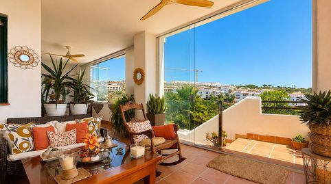 PLANTA BAJA CON GRAN JARDÍN PRIVADO Y VISTAS PANORÁMICAS AL MAR  ALCAIDESA, imagen 4