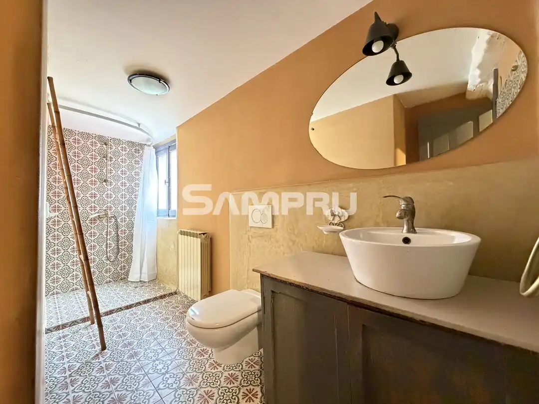 Baño de Piso en venta en Arrasate / Mondragón con Calefacción y Amueblado