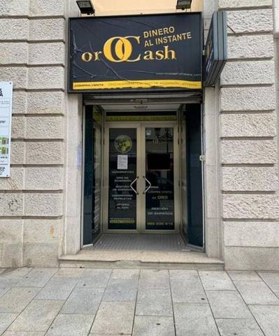 Local comercial en Venta en Praza Independencia