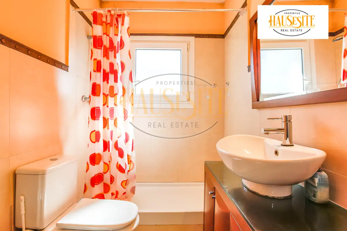 Baño de Casa o chalet en venta en Sant Pere de Ribes con Aire acondicionado, Calefacción y Jardín privado