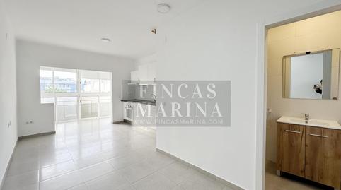 Foto 3 de Estudi de lloguer a Carrer 3, Lluminetes, Barcelona