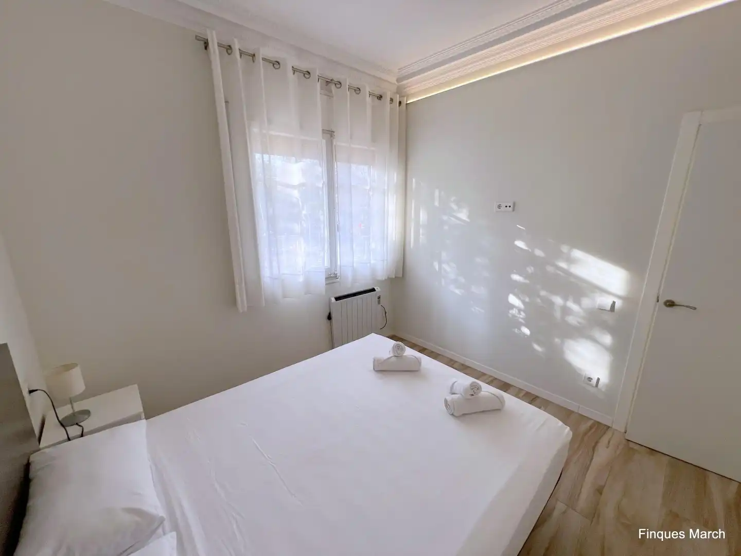 Habitación de Piso en venta en Barcelona con Aire acondicionado y Amueblado