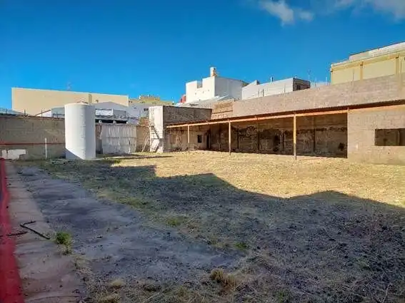 Außenansicht von Fabrikhallen zur Miete in San Cristóbal de la Laguna