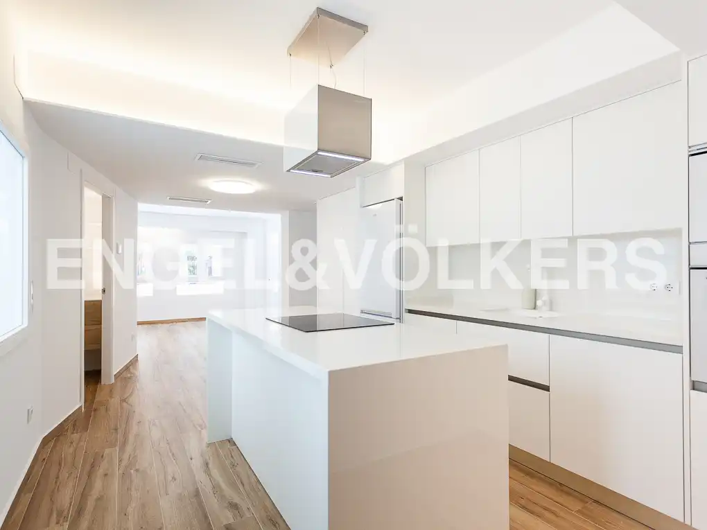 Cocina de Piso de alquiler en Valencia con Aire acondicionado y Calefacción