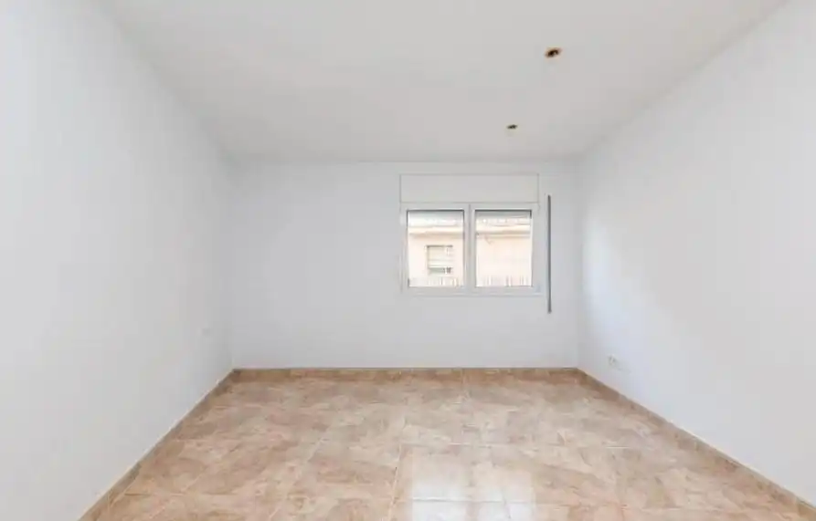 Habitación de Piso en venta en Badalona