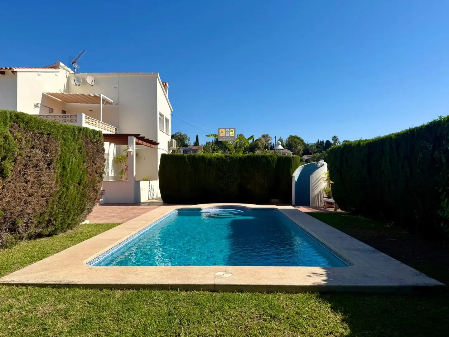 Piscina de Casa o chalet de alquiler en L'Alfàs del Pi con Aire acondicionado, Calefacción y Jardín privado