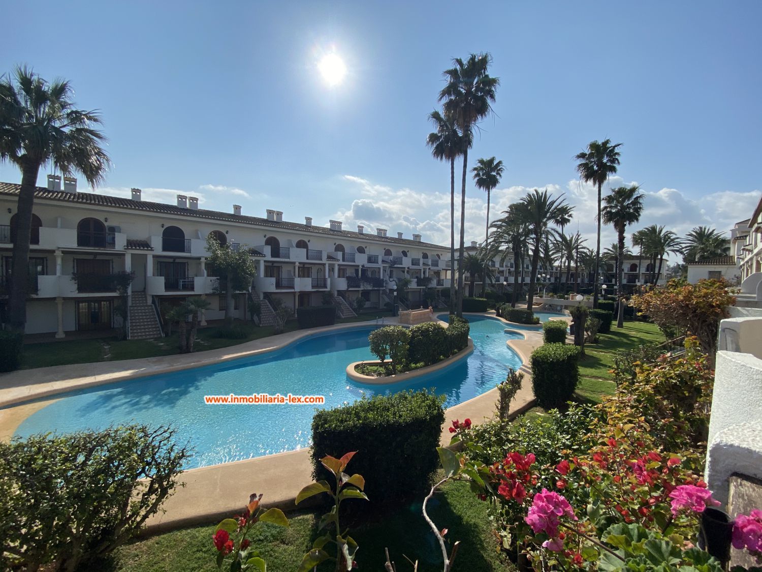 Vista exterior de Casa o xalet de lloguer en Dénia amb Aire condicionat, Calefacció i Terrassa