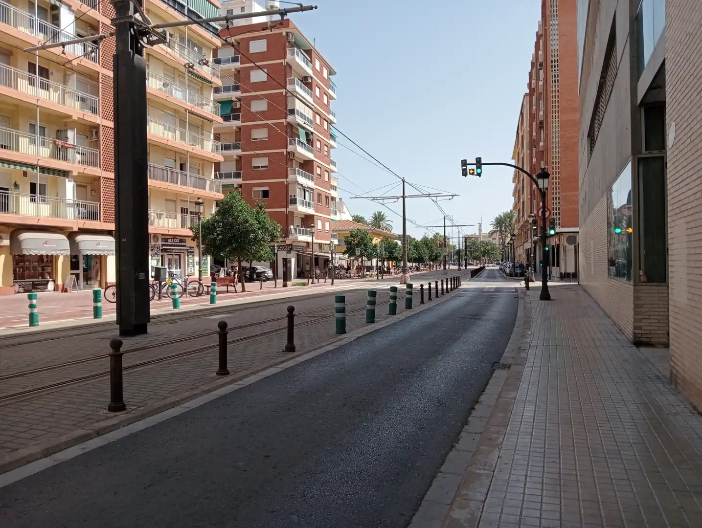 Vista exterior de Piso en venta en Valencia con Aire acondicionado, Amueblado y Horno