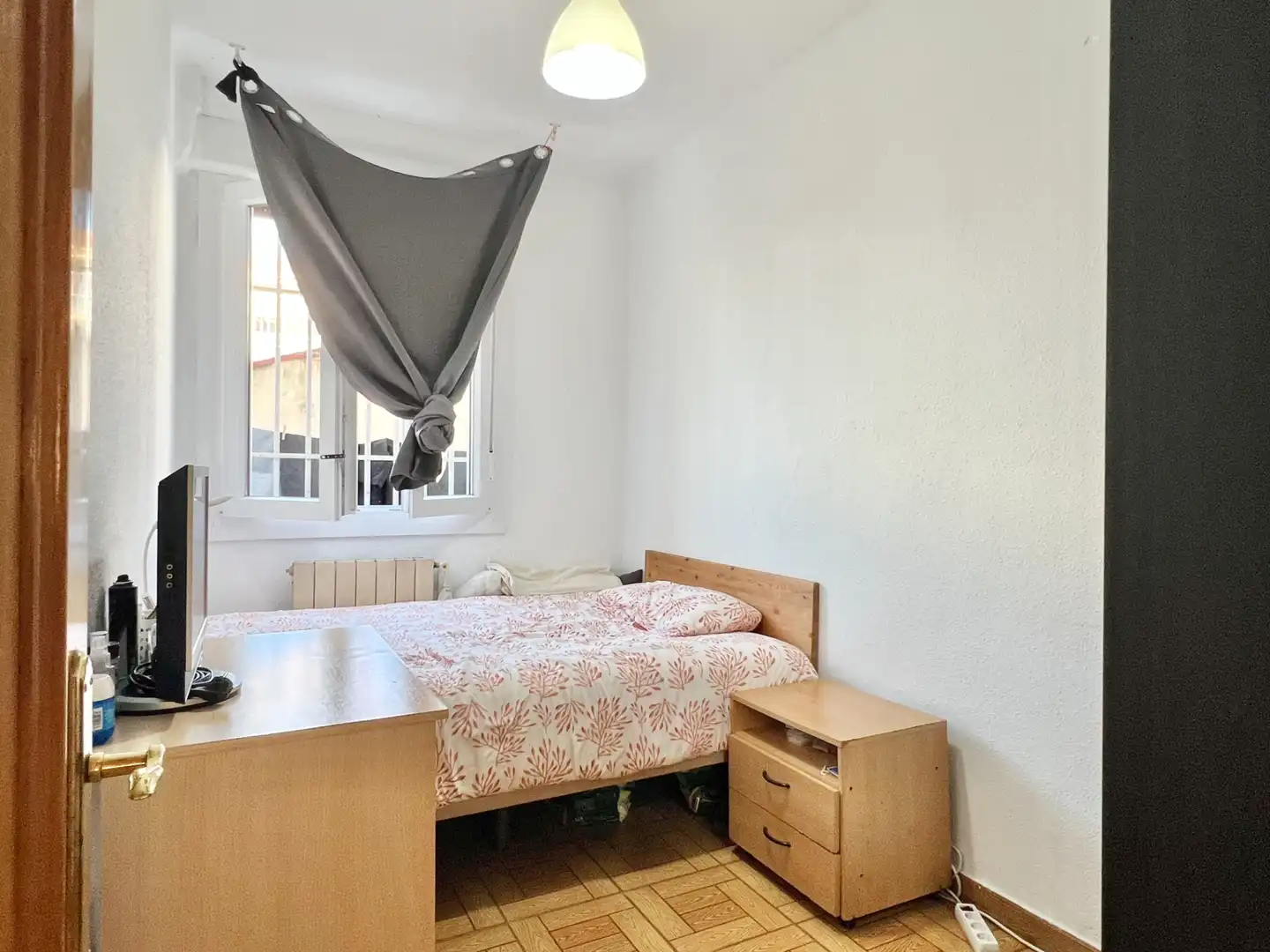 Schlafzimmer von Wohnung zum Verkauf in Vitoria - Gasteiz mit Heizung, Parkett und Terrasse