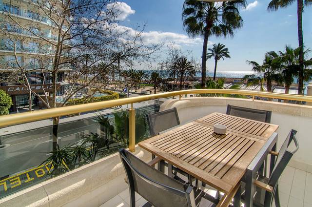 Piso en Venta en Can Girona - Terramar - Vinyet