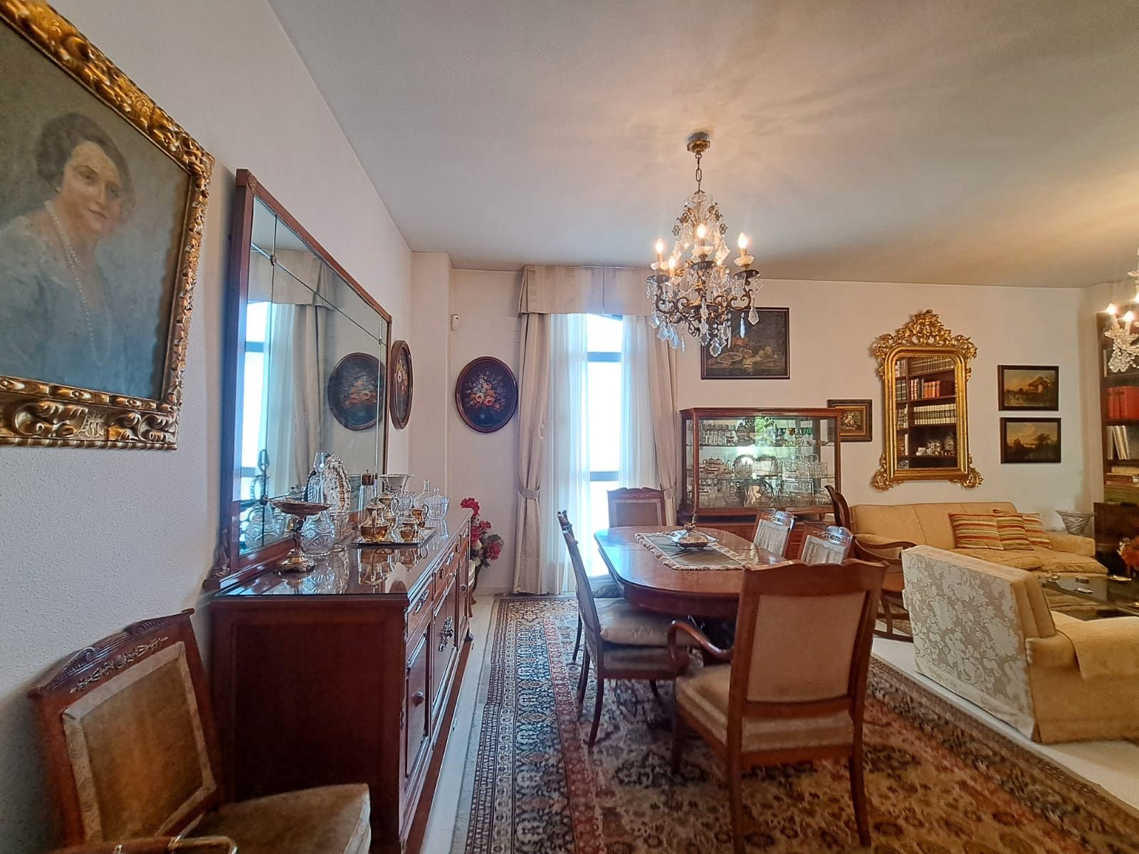 Menjador de Pis en venda en  Sevilla Capital amb Aire condicionat, Calefacció i Terrassa