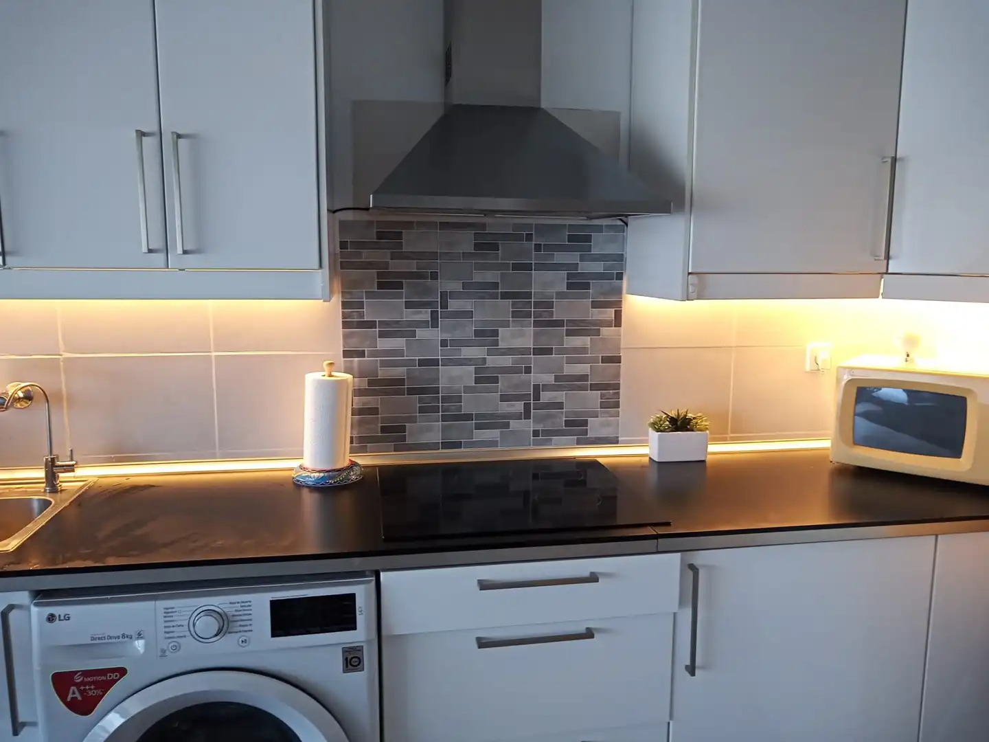 Appartement compact avec terrasse à vendre à San Pedro de Alcántara, imagen 5