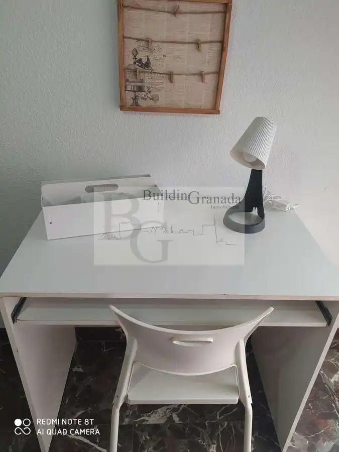 Bedroom of Flat for rent in Granada  with Terrace and Furnished