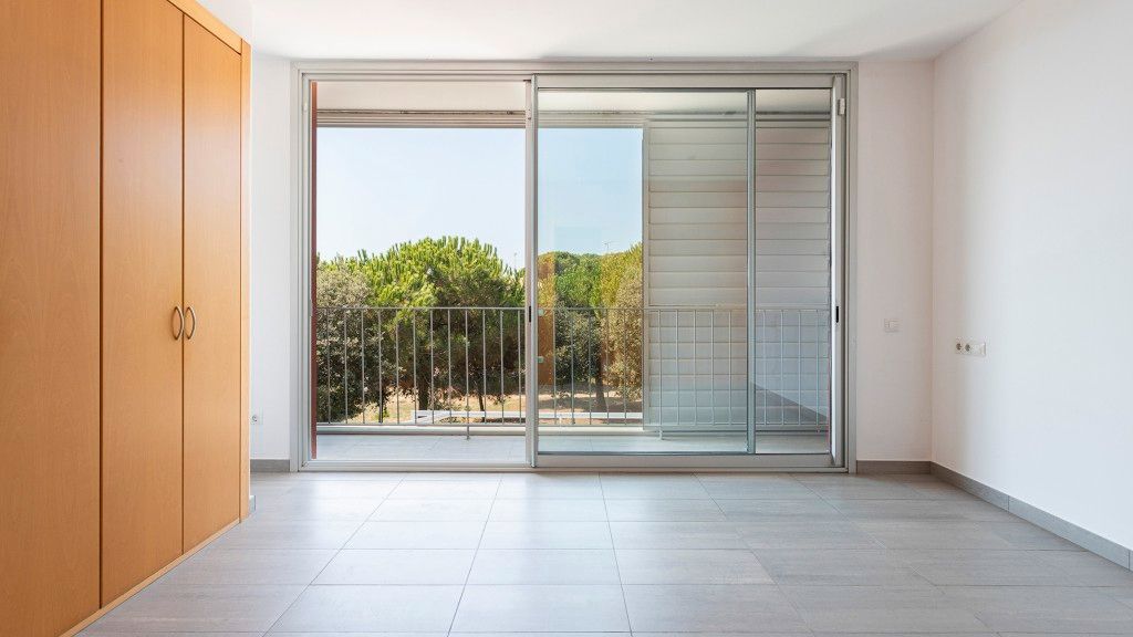 Exterior view of House or chalet for sale in Sant Pol de Mar  with Air Conditioner, Terrace and Storage room