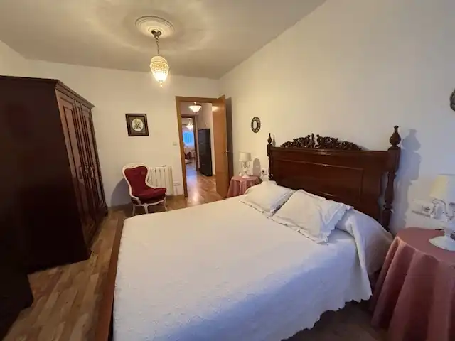 Bedroom of Flat for rent in Ferrol  with Heating, Parquet flooring and Furnished