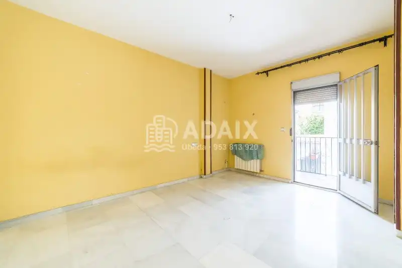 Casa o xalet en venda en Úbeda amb Aire condicionat, Traster i Balcó