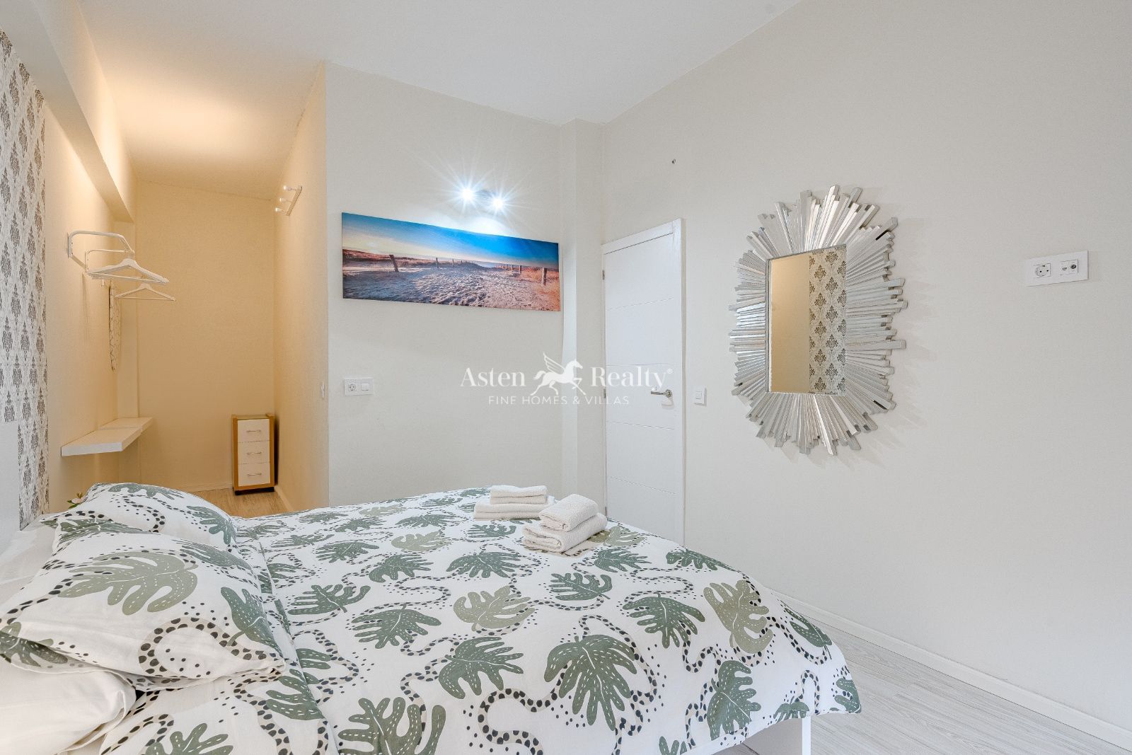 Bedroom of Building for sale in  Santa Cruz de Tenerife Capital